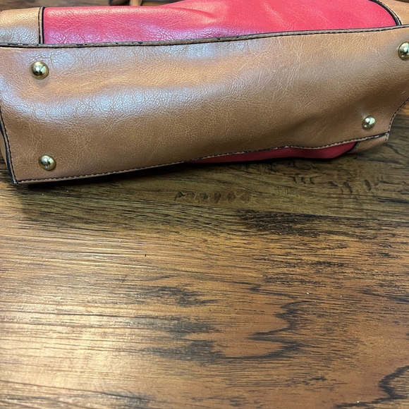 London fog red tote bag - Picture 4 of 9